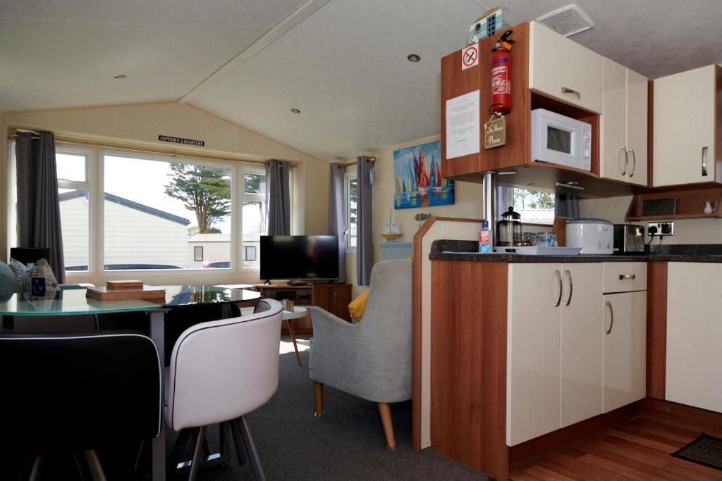 Captain'S Quarters B67 ブリックハム エクステリア 写真